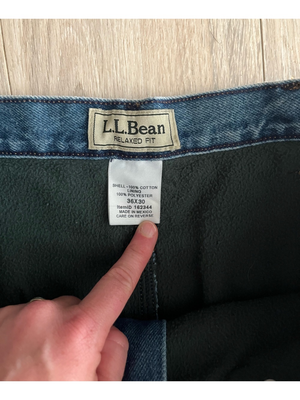 NWT L.L. Bean Men’s Relaxed Fit Fleeced Lined Jeans - Size 36 x 30 - Picture 5 of 10